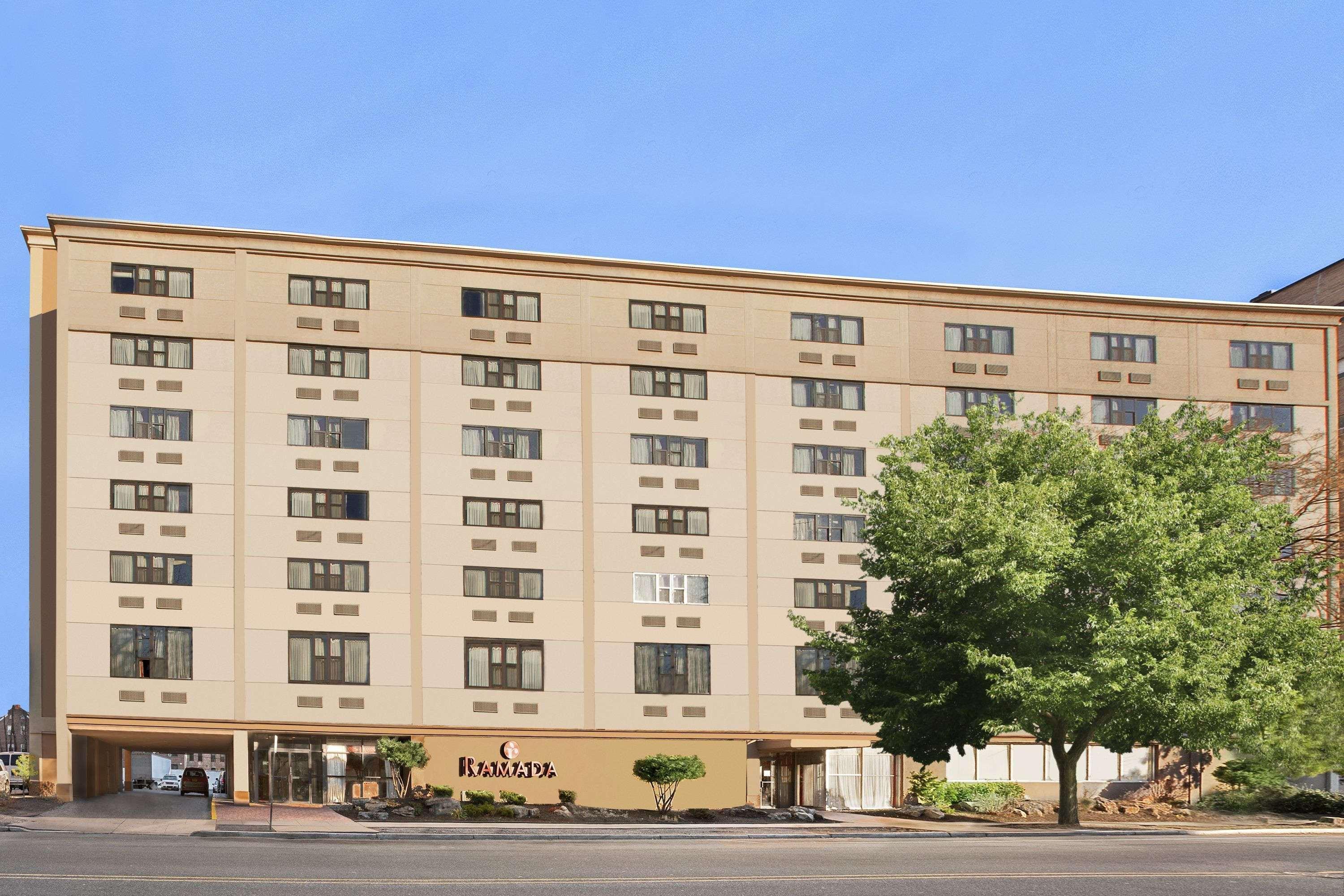 Hotel Ramada By Wyndham East Orange Zewnętrze zdjęcie