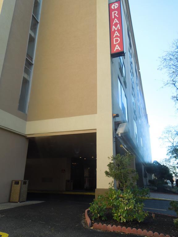 Hotel Ramada By Wyndham East Orange Zewnętrze zdjęcie